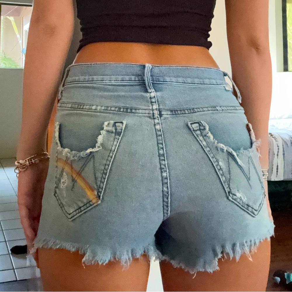 MOTHER HIGH WAISTED RASCAL SLIT CHEW SHORT